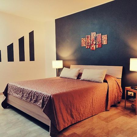 Liz House Apartamento Caltagirone Exterior foto