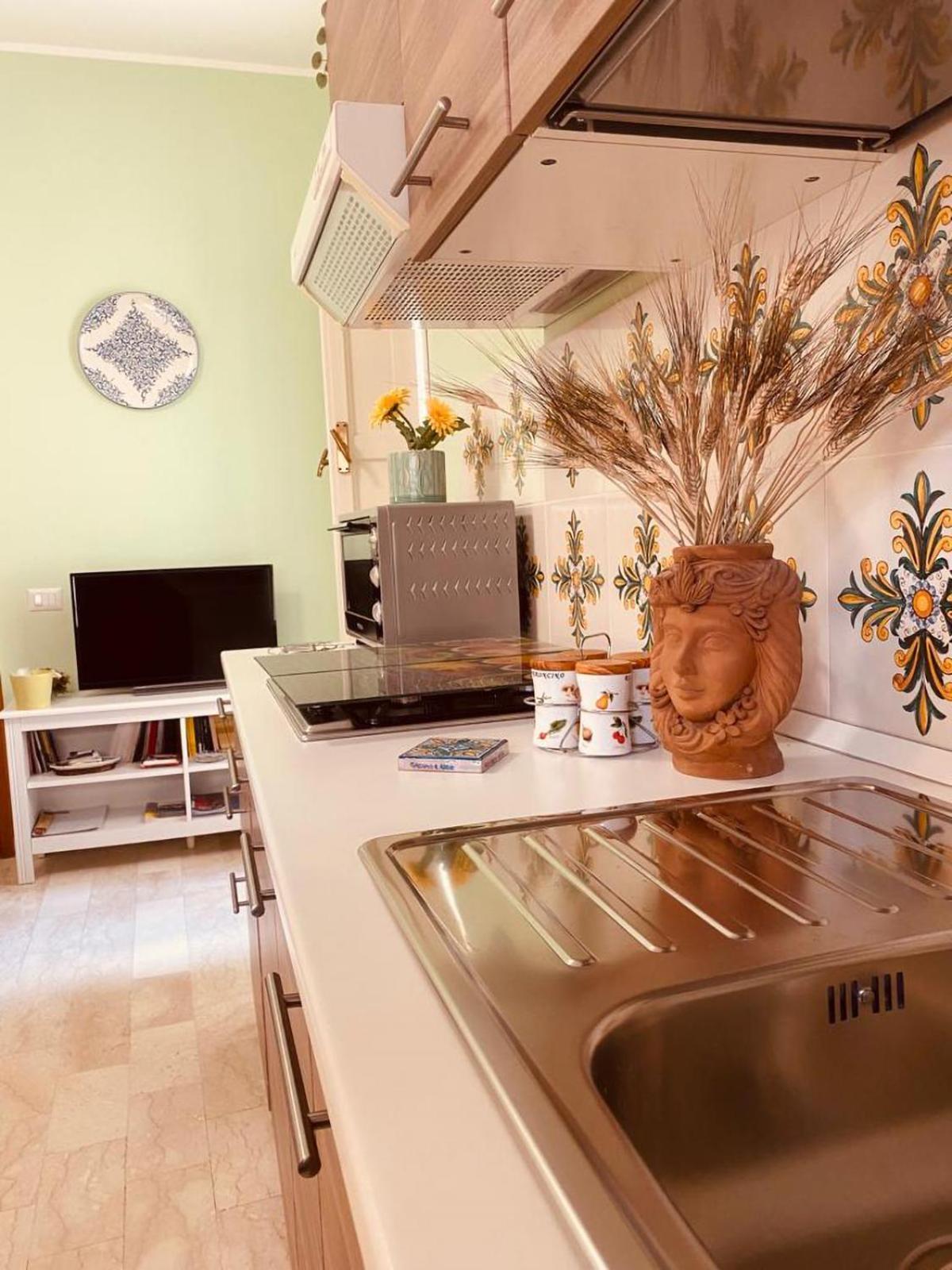 Liz House Apartamento Caltagirone Exterior foto