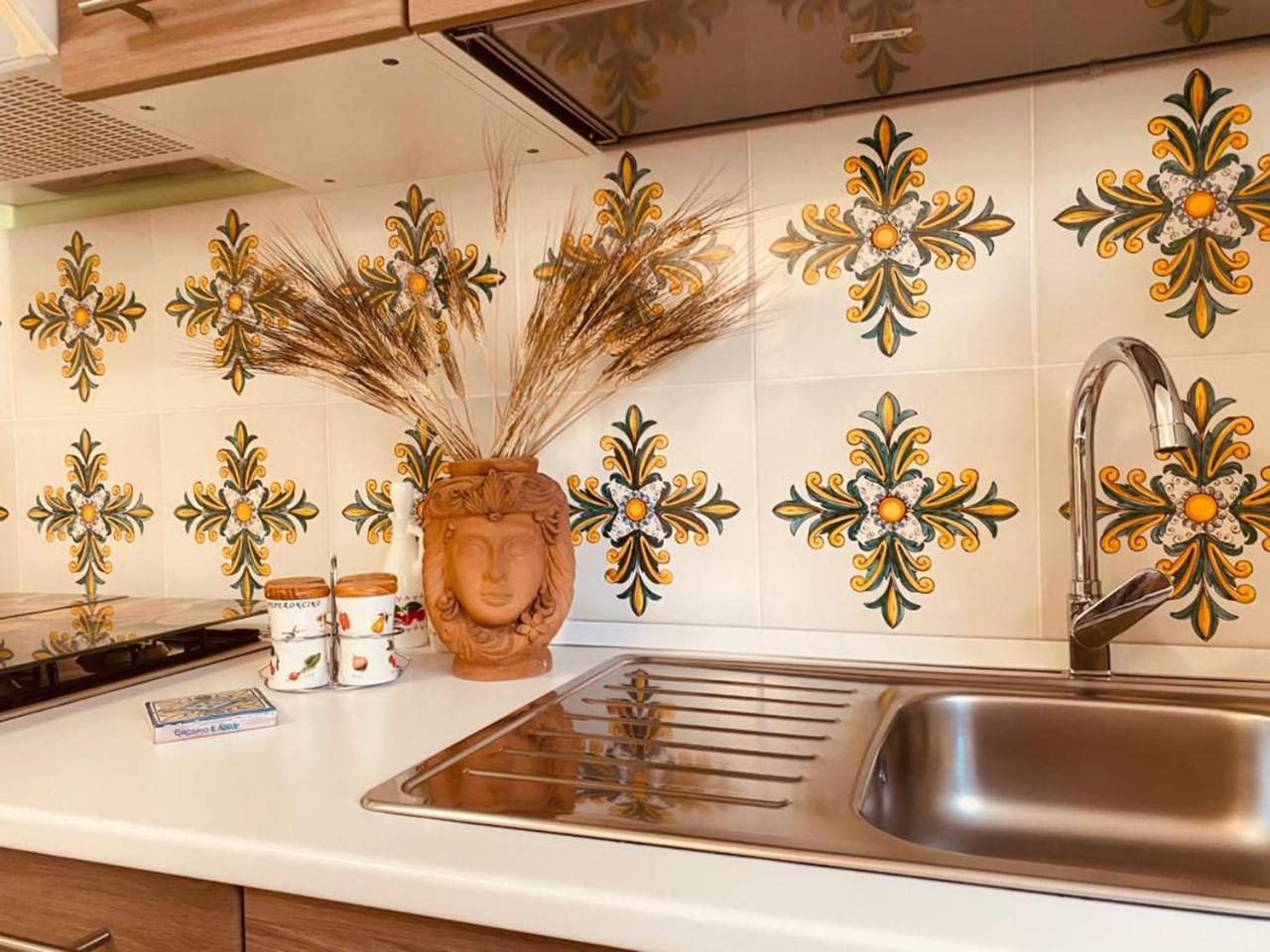 Liz House Apartamento Caltagirone Exterior foto