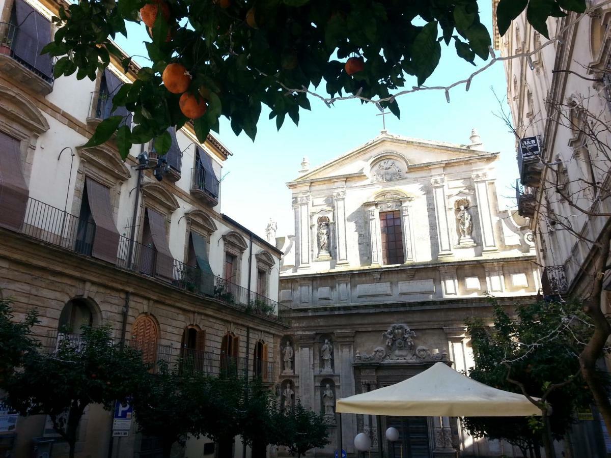 Liz House Apartamento Caltagirone Exterior foto